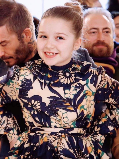 小七的其他穿搭造型分析