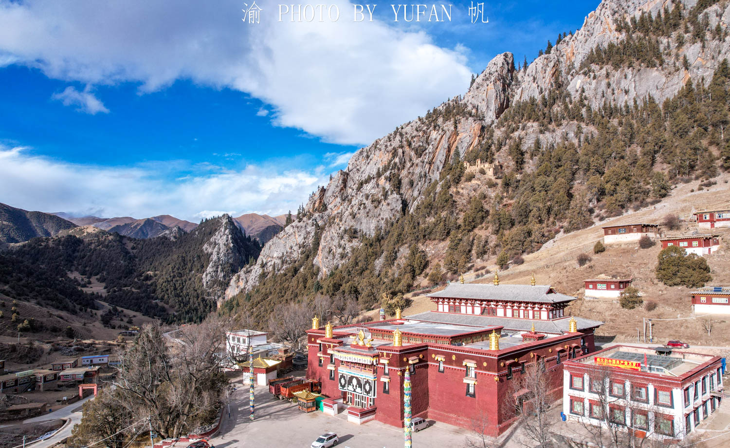 西藏昌都自驾游：游览梅里雪山姊妹山，领略唐卡与铜艺的匠人精神