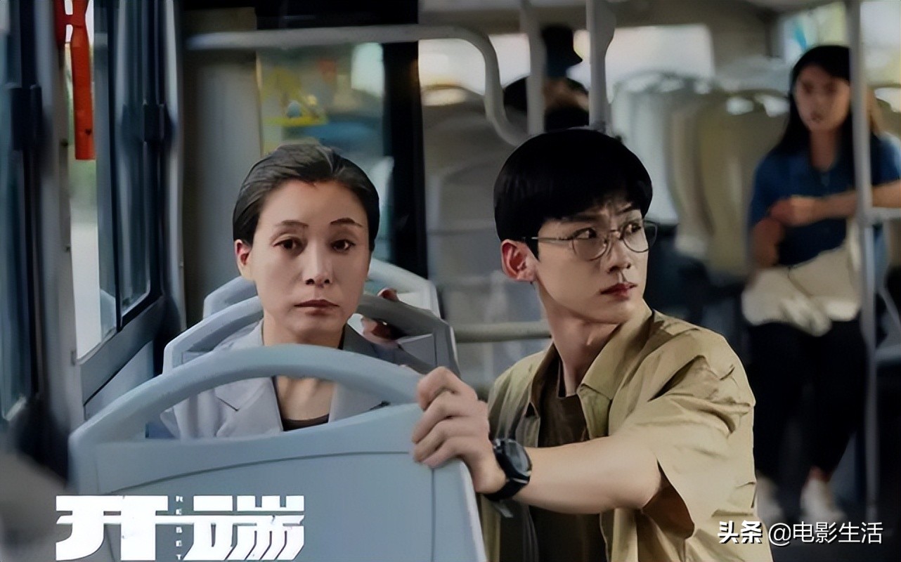 2022年上半年10佳国产剧，央视占了4部，最高分高达8.6分