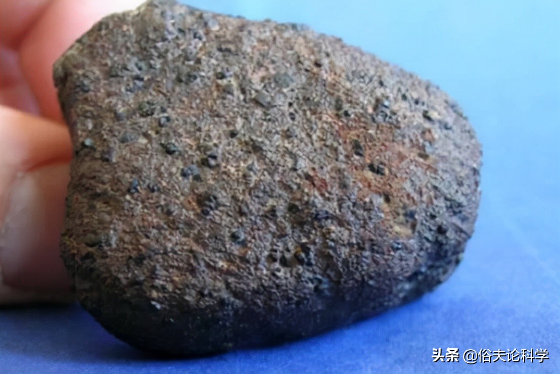 深圳查获半吨陨石，连陨石都要走私，它们有何价值？