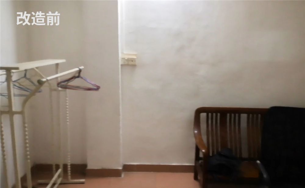 小伙住进14㎡“蜗牛房”，用千元爆改INS风，网友：不是一套房