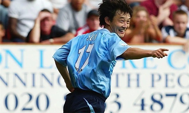 足球运动员简介(已退役的孙继海,足球生涯亮点不断,他老婆是个川妹子