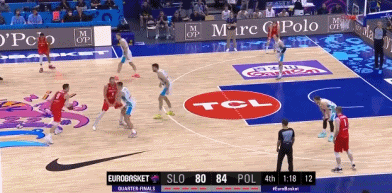 篮球欧锦赛波兰球员（波兰欧锦赛战胜斯洛文尼亚！波尼特卡拿下他欧锦赛史上第三次三双）
