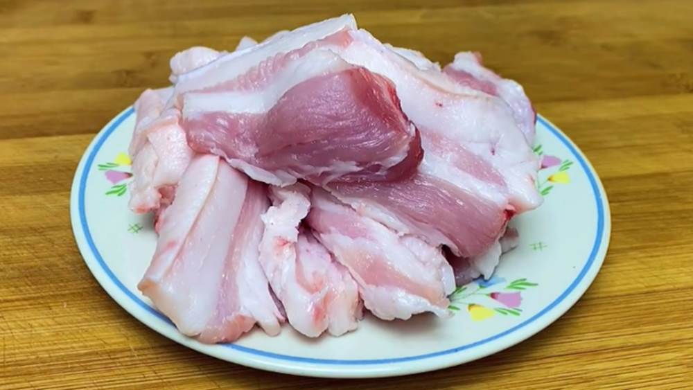 图片[2]-【砂锅五花肉】做法步骤图 肥而不腻，软烂入味-起舞食谱网