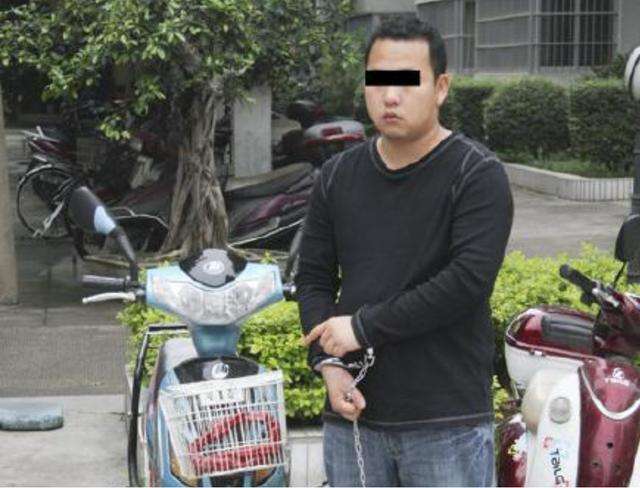 2009年，南宁美女三姐妹被害，凶手是对门邻居，一连扛住8次审问