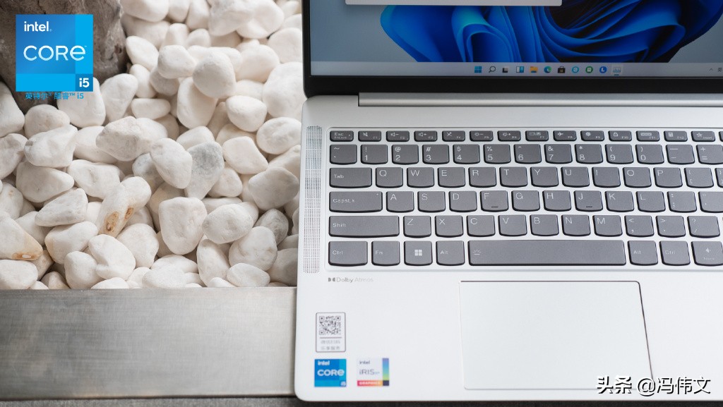 联想小新 Air 14 Plus 酷睿版评测：这一次，内卷的是英特尔