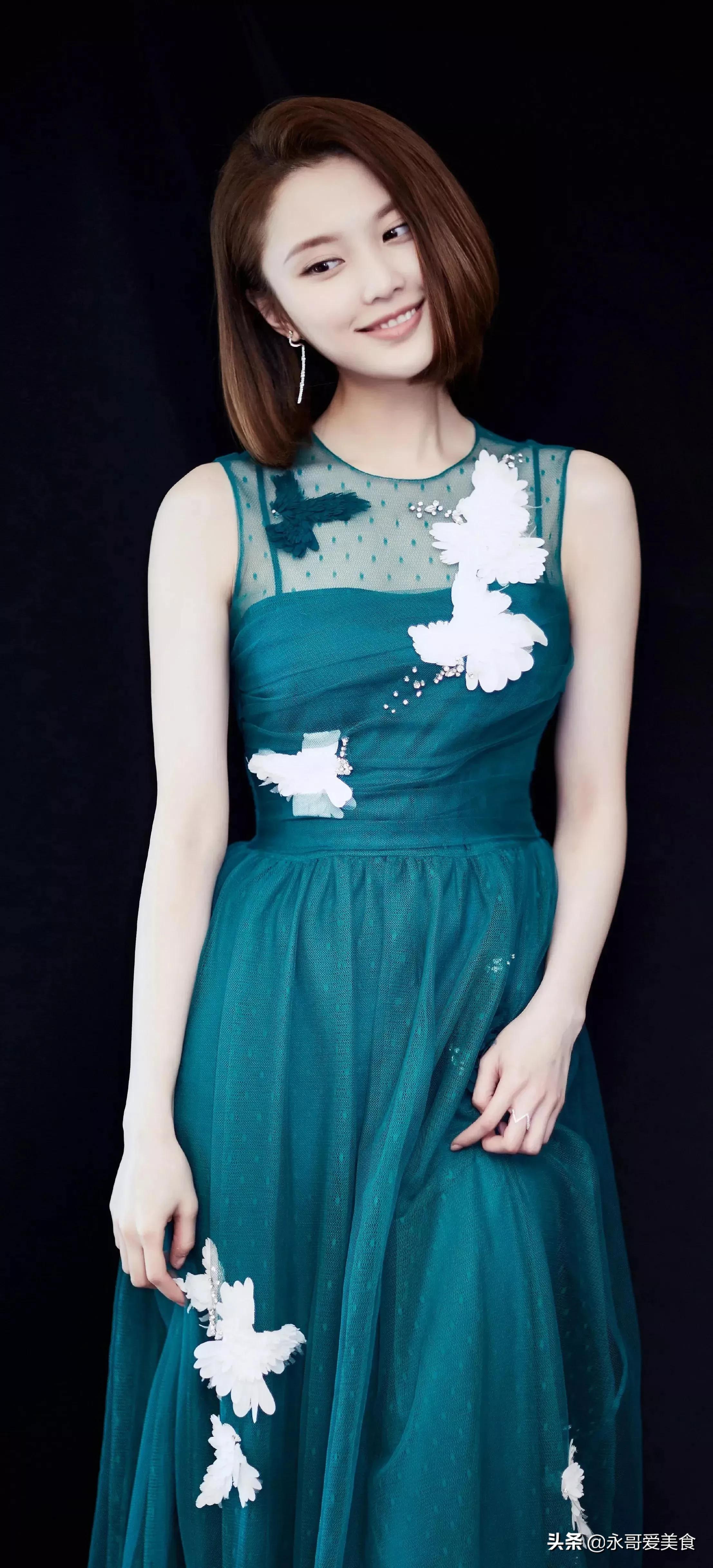 张慧雯，北舞美女演员，清新脱俗，靓丽迷人