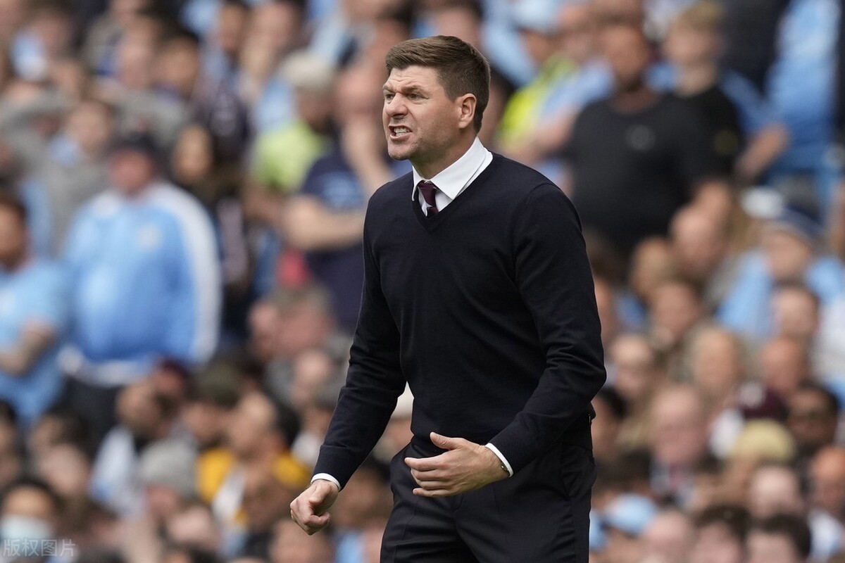 曼城曼联同分夺冠（英超大结局，曼城5分钟3球逆转夺冠！曼联0-1守住前6，巴萨成输家）