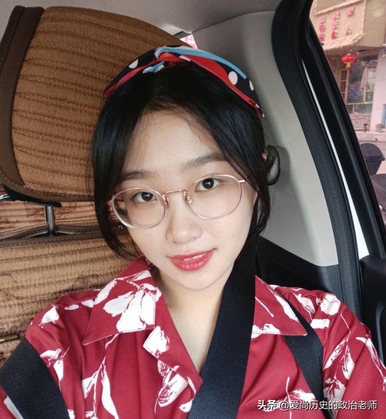 11位清华大学学霸来任市中学啦