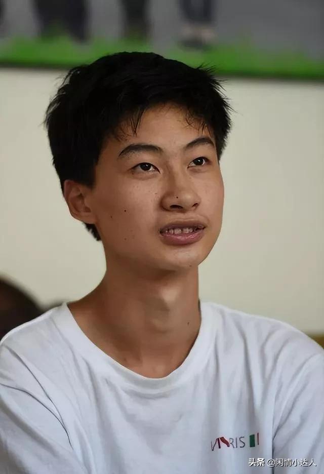 河北高考状元庞众望的少年时代