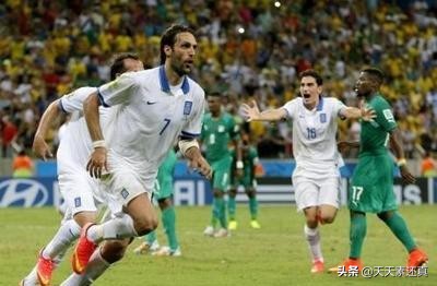 世界杯哥伦比亚对希腊（新世纪世界杯有三支球队，小组有一场大败，仍以第二的身份晋级）