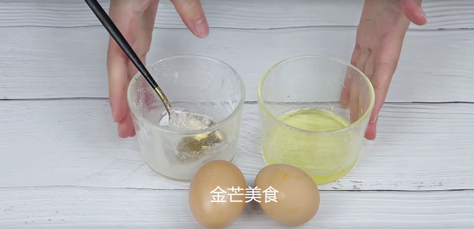 手上褶皱越来越多？教你一个简单好用的小方法，简单实用又省钱