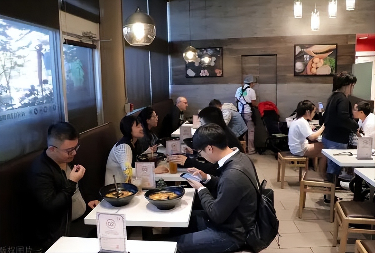 快餐店怎么做才吸引人气快餐店怎么做营销让客人多