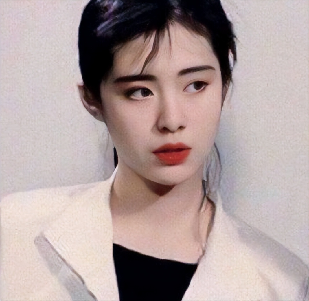 黎明：唱不过张学友，跳不过郭富城，碌碌无为的他凭啥被称为天王