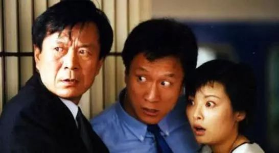 千万粉丝网红被曝忘恩负义，娱圈“农夫与蛇”的明星还有哪些？