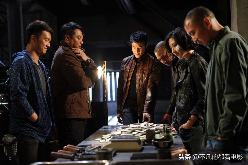 香港警匪片巅峰之作(香港十大经典警匪电影)