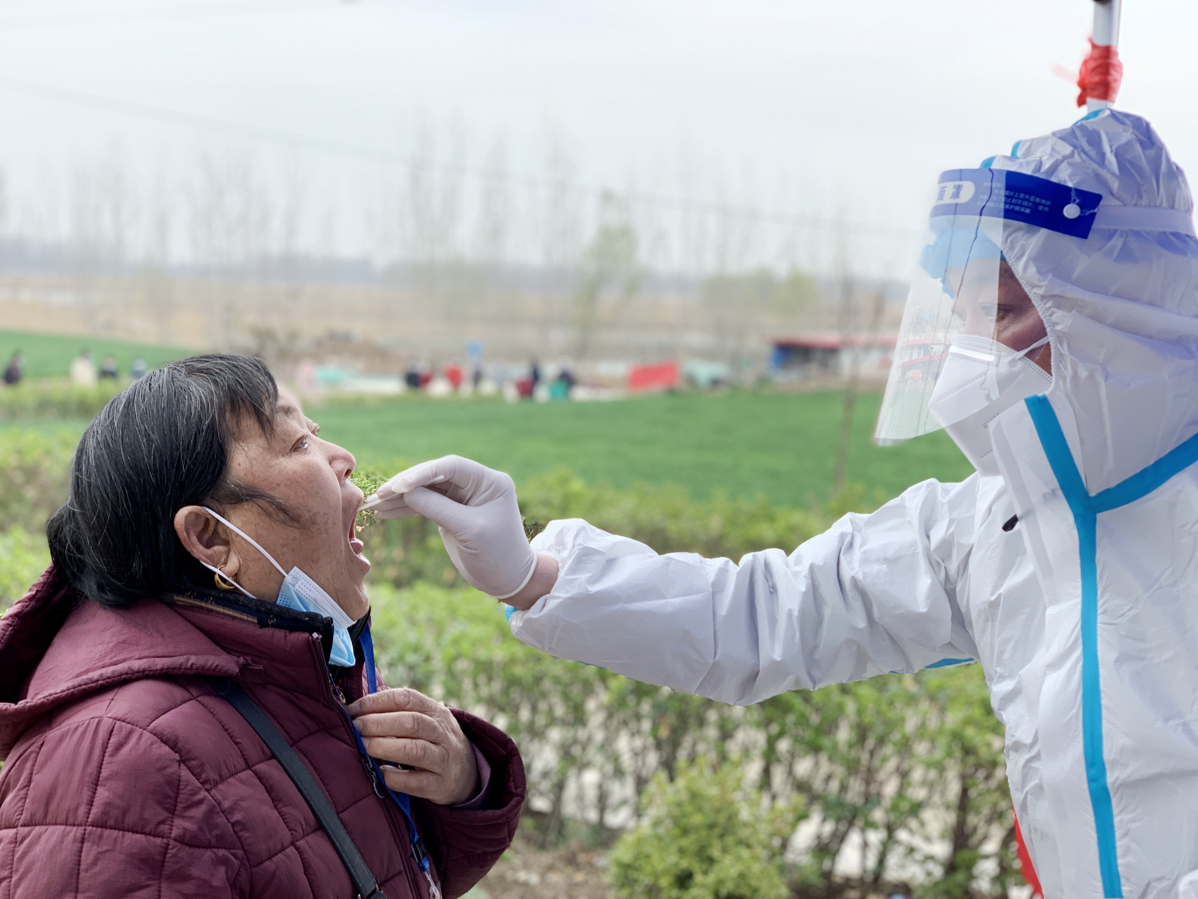 “疫”路上有你，守护全城平安