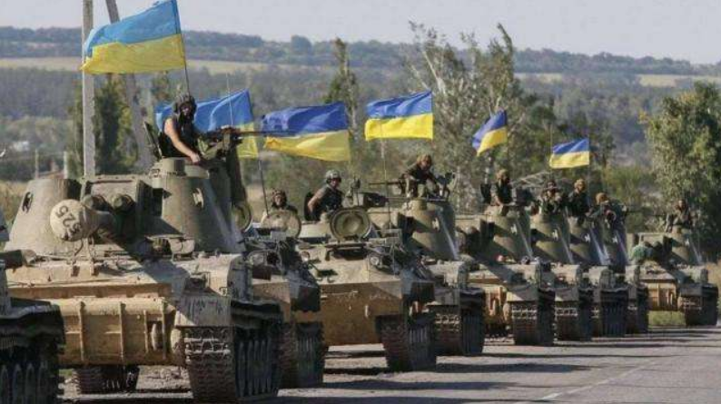 乌克兰是如何落入陷阱，自废武功的呢。