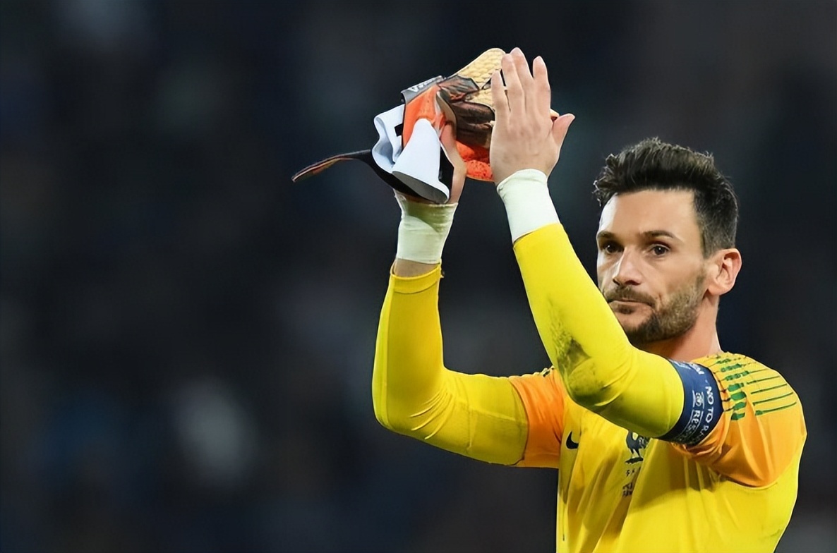 世界杯法国队员名单（2出2进！法国队首发变天，全新阵容美如画，梅西还想卫冕世界杯？）-趣拿体育