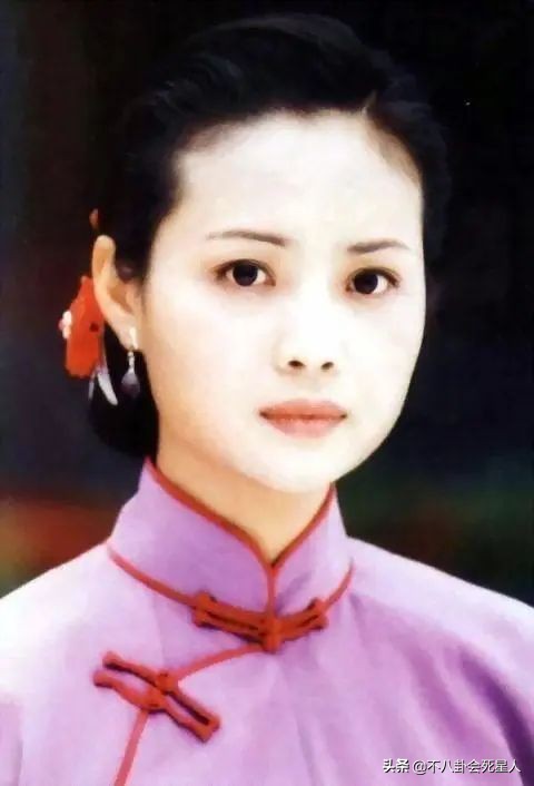 长相不算一眼惊艳，但却格外耐看，这7位女星戳中了大家的审美