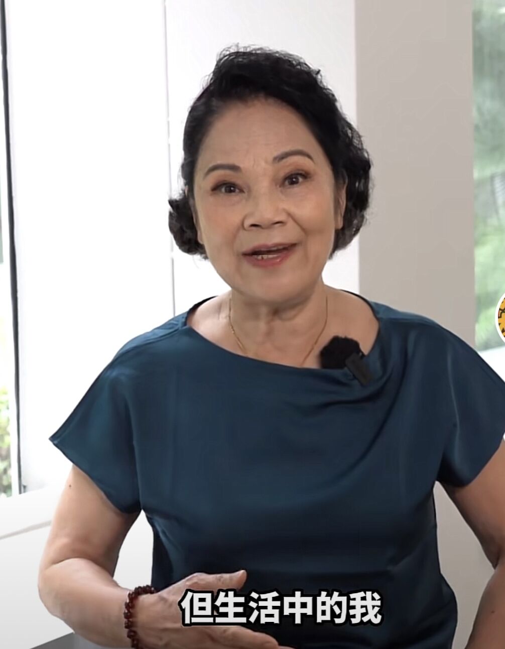 李彩娇的扮演者叫吴苏妹,1952年在江门恩平出生.