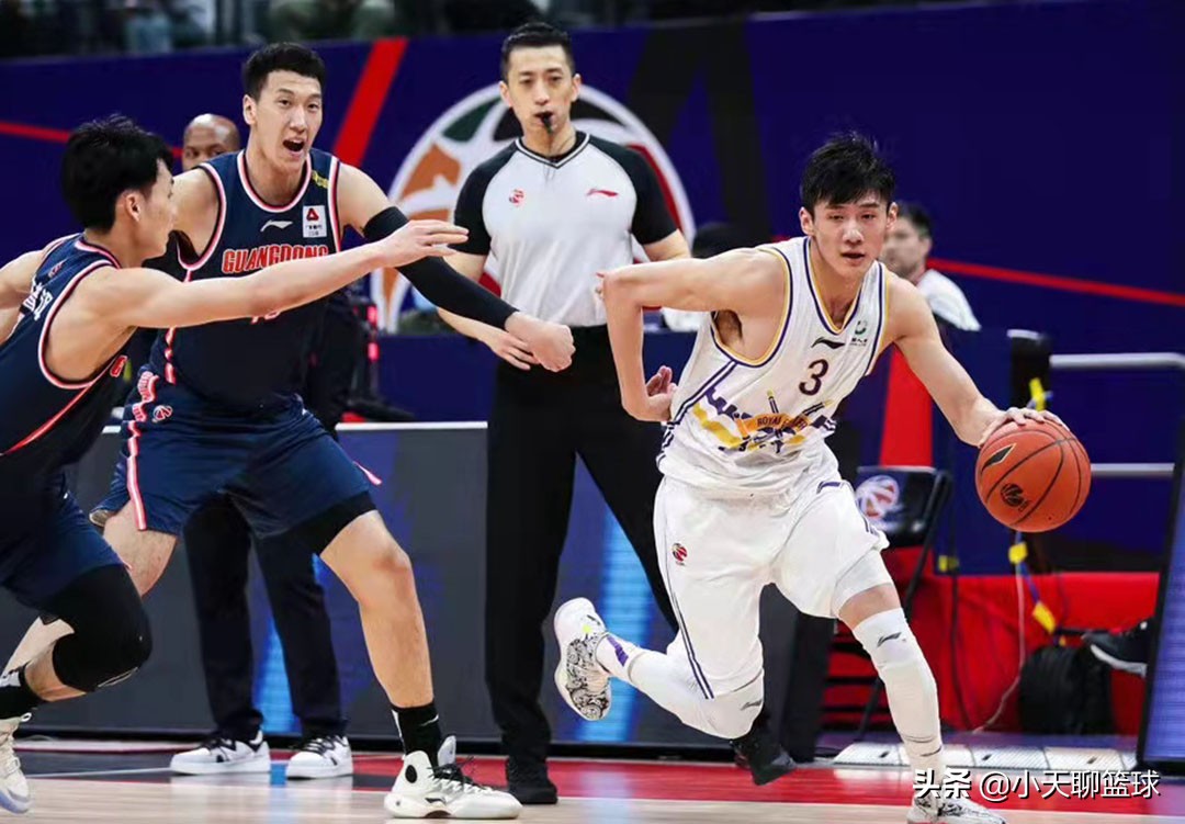 北控爆冷力克廣東（五人上雙，殘陣北控爆冷戰勝廣東！馬布里盛贊球員，杜鋒一臉無奈）