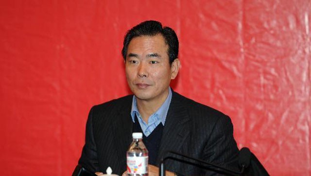 国乒文体恋仅蔡振华圆满，相濡以沫34年，曾和妻子住15平米小屋