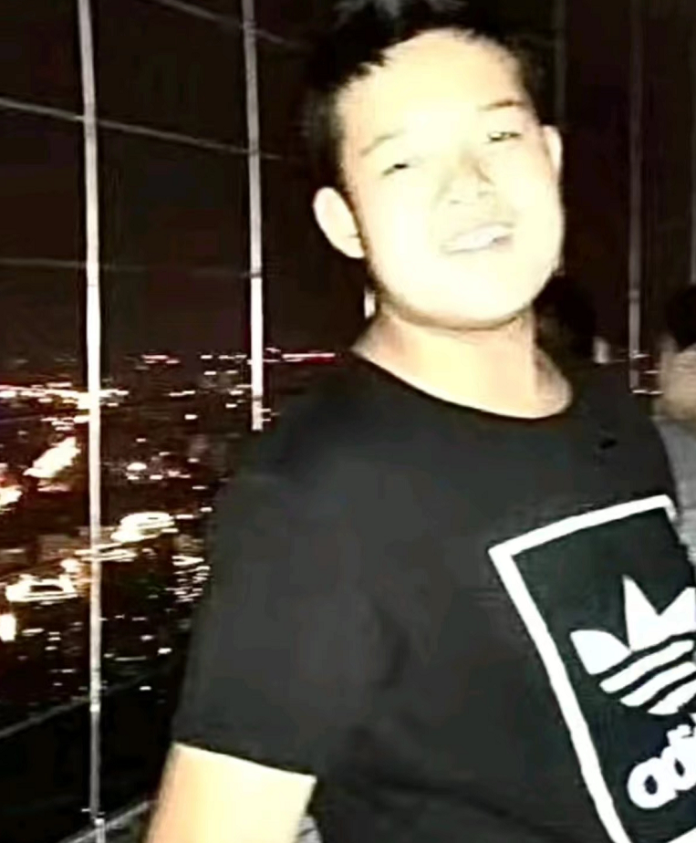 “双非”学生大二退学，回家重走高考路，有理解有嘲讽，你怎么看