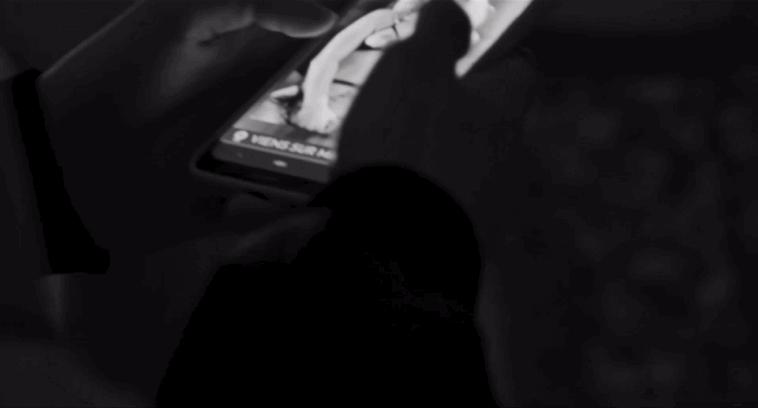 她刚出道，就刷新了华人女星尺度