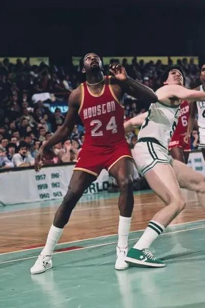 火箭nba有哪些巨星（火箭隊歷史十大球星，姚麥上榜，哈登位列第二）