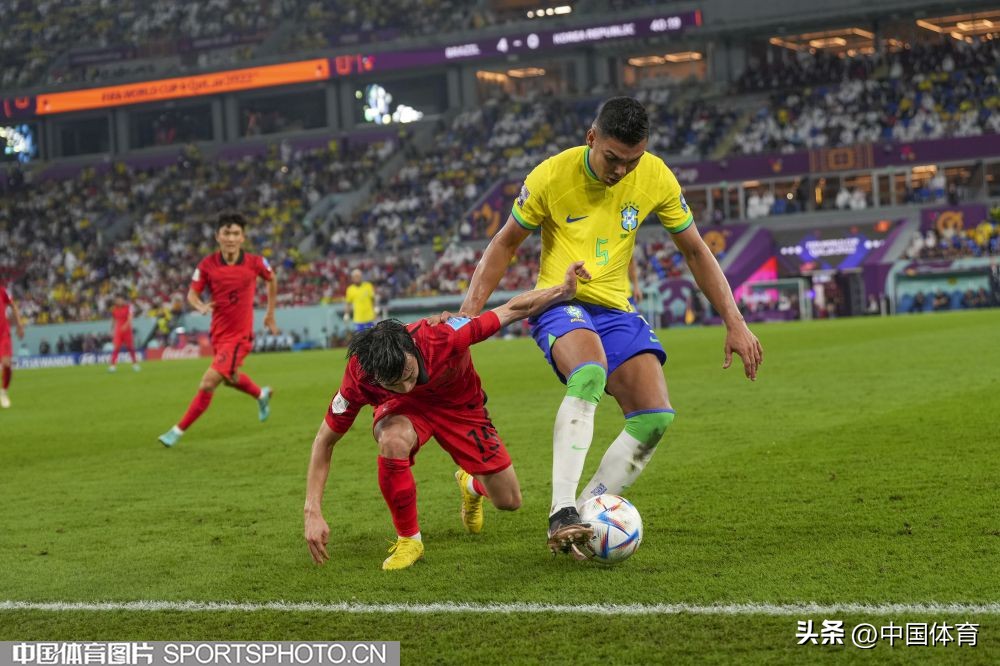 巴西世界杯创作图片（「图集」卡塔尔世界杯1／8决赛 巴西4比1击败韩国晋级）
