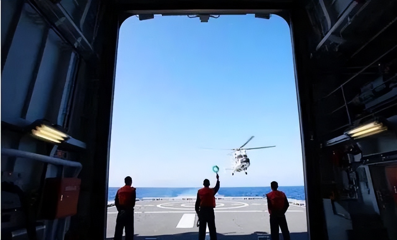 �ٷ��ع⽢����ֱ-20����޴��й�����Զ��һ��Ҫ�̰��Ϊ��ʷ