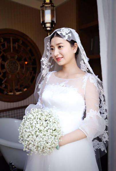 红得快，沉得也快，这8位“风光不再”的明星，如今有人露了原形