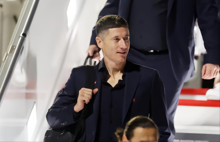 摩洛哥世界杯西装照（盘点世界杯各国球员帅照，哪支队伍的穿搭风格你更钟意？）