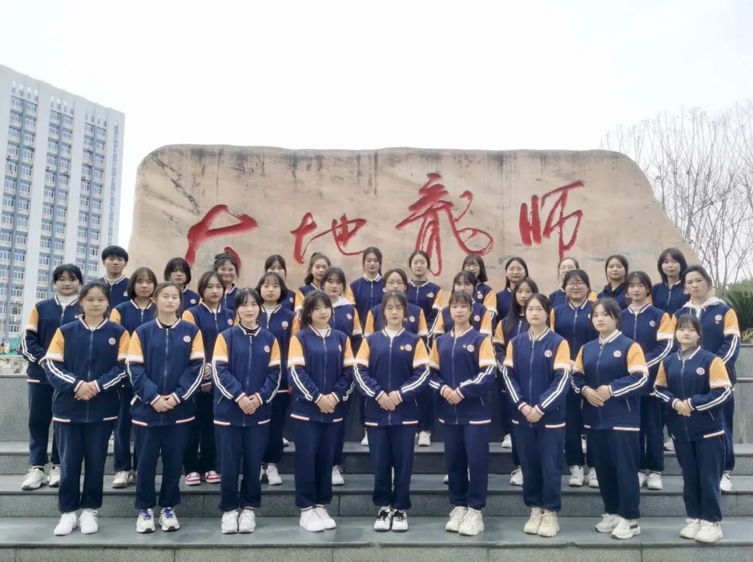 四川省南充师范学校学生在幼儿教师资格证面试考试喜获佳绩