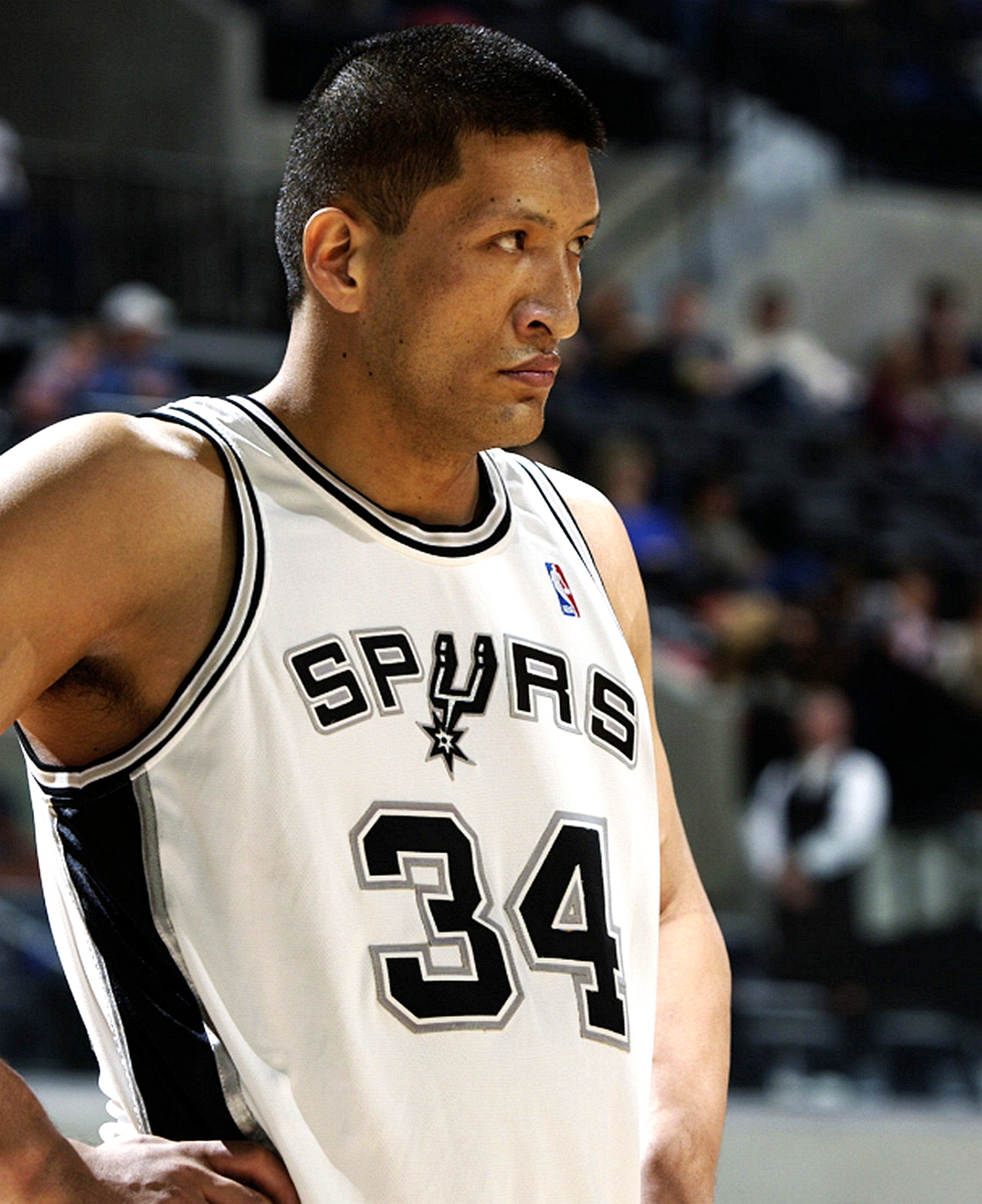 王治郅NBA数据（中国球员NBA生涯总得分，周琦24分，王治郅604分，大姚和阿联呢？）