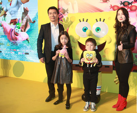 央视著名体育主持人黄健翔：离婚15年，现在生活状况怎样？