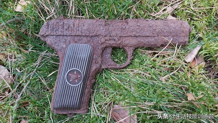 50位网友分享自己用金属探测仪找到的宝贝