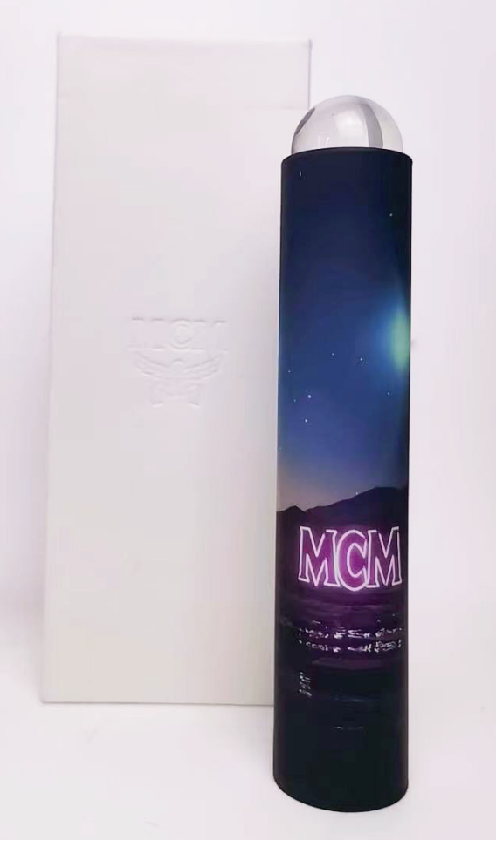 定制礼品有（企业特别的定制礼物）
