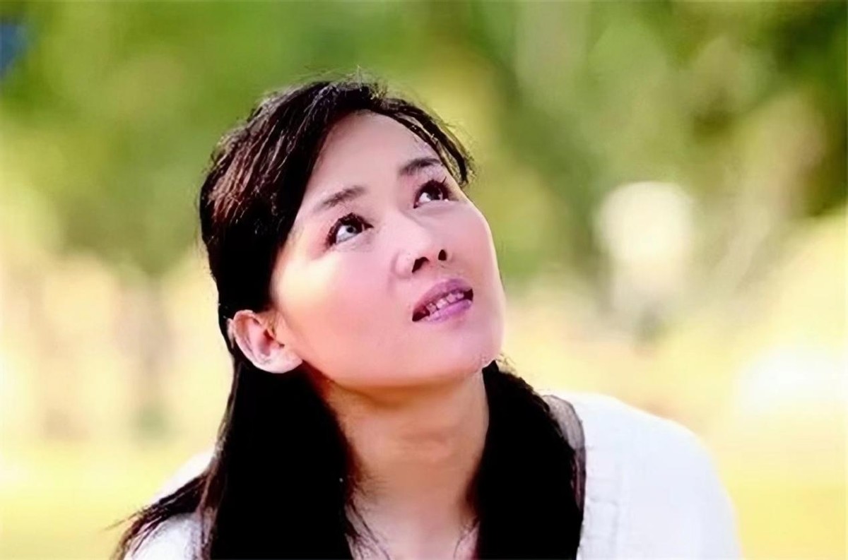 李琳:25岁成影后,被前夫一巴掌扇到离婚,二婚丈夫是世界冠军