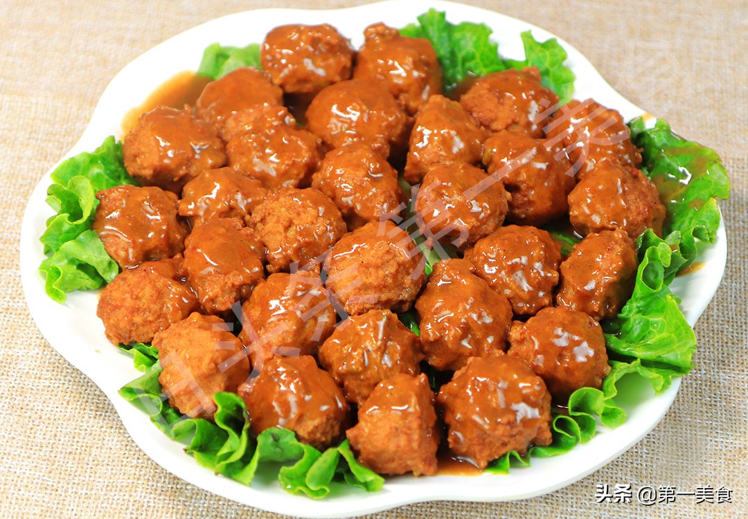 家庭豬肉丸子的做法,家庭豬肉丸子的做法,簡單又好吃