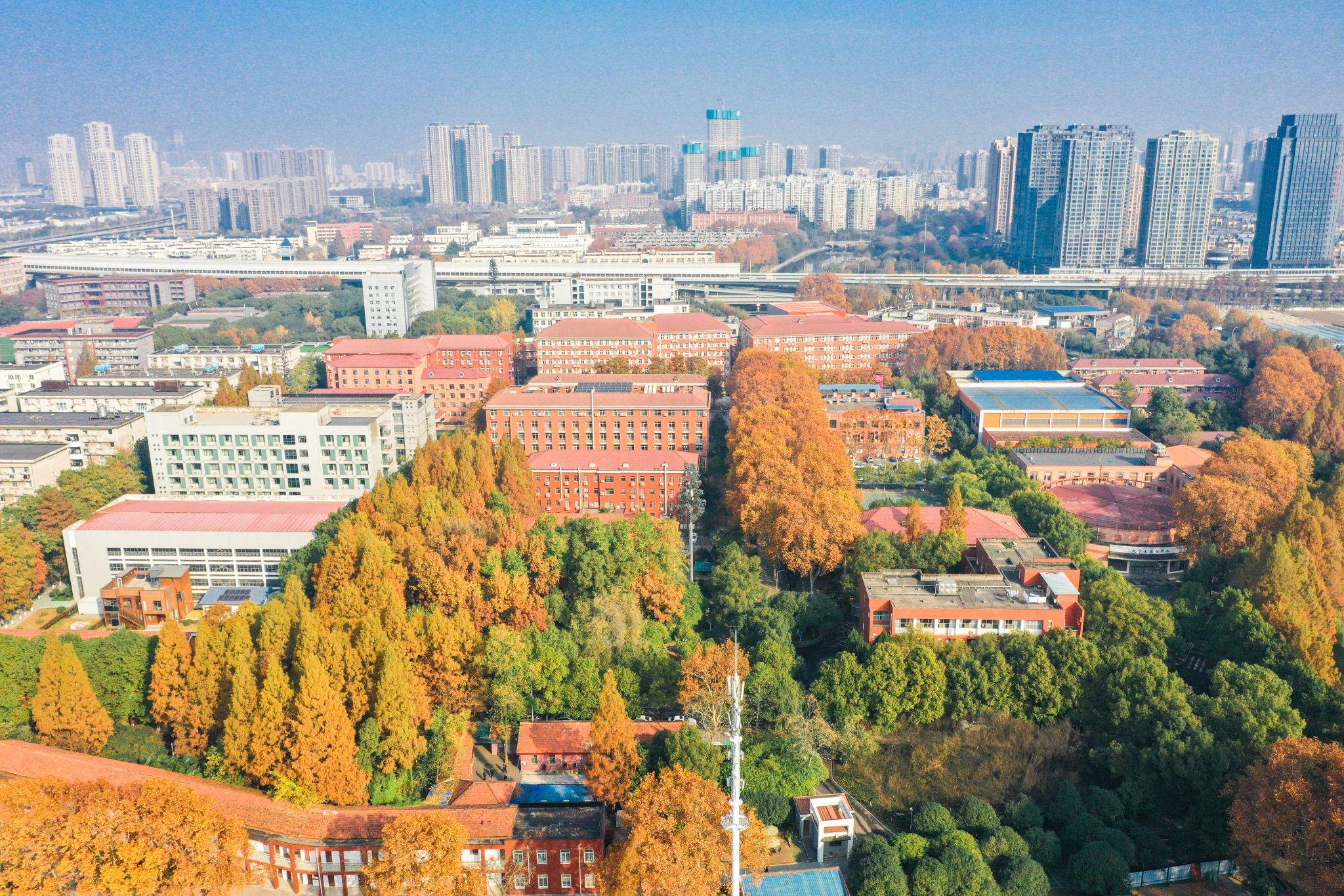 湖北工业大学鸟瞰图图片