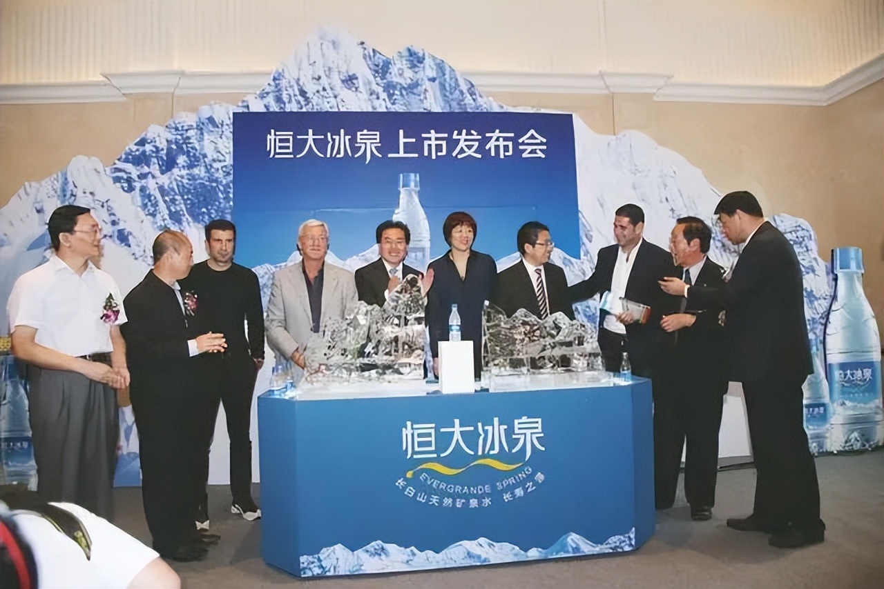 年赚百亿，却2次卖身！称霸广东的老字号，输给了昔日死敌