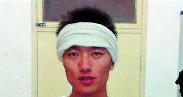 “我爸是李刚”的李启铭，出狱后找工作连吃闭门羹，成为装修工人