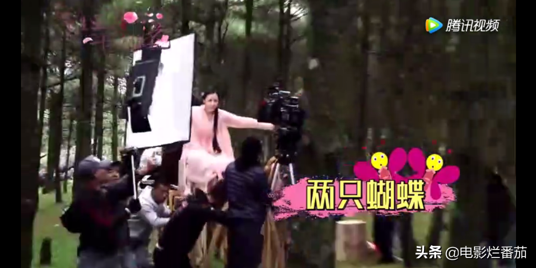 陈晓爬土堆，胡歌划旱船，黄圣依蛇出洞，那些幕后让我笑到肚痛