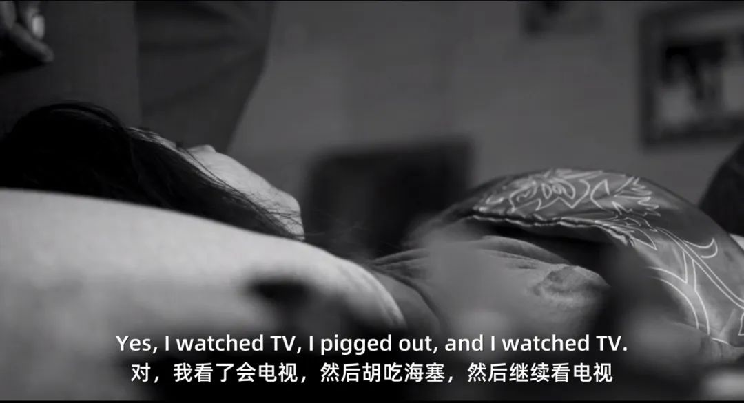 她刚出道，就刷新了华人女星尺度