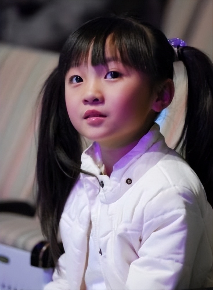 盘点那些被资本毁掉的童星，年纪轻轻身患绝症，还被注射抑制针