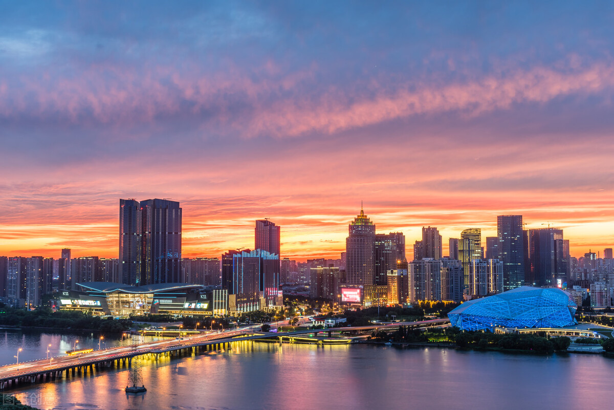 我非常喜欢沈阳这座现代化大都市(新一线城市，大爱沈阳)