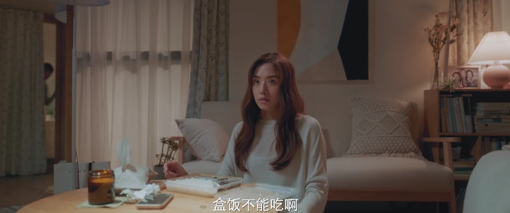 30岁老人狂奔的国产喜剧！满是狗的血，超“大尺度”的夜店群剧