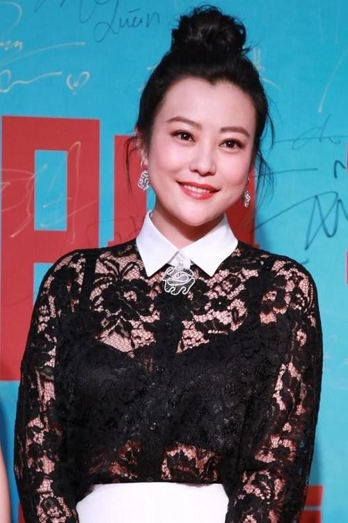 在娱乐圈，像韩红、李琼这样真实的人，寸步难行，也是我们的悲哀